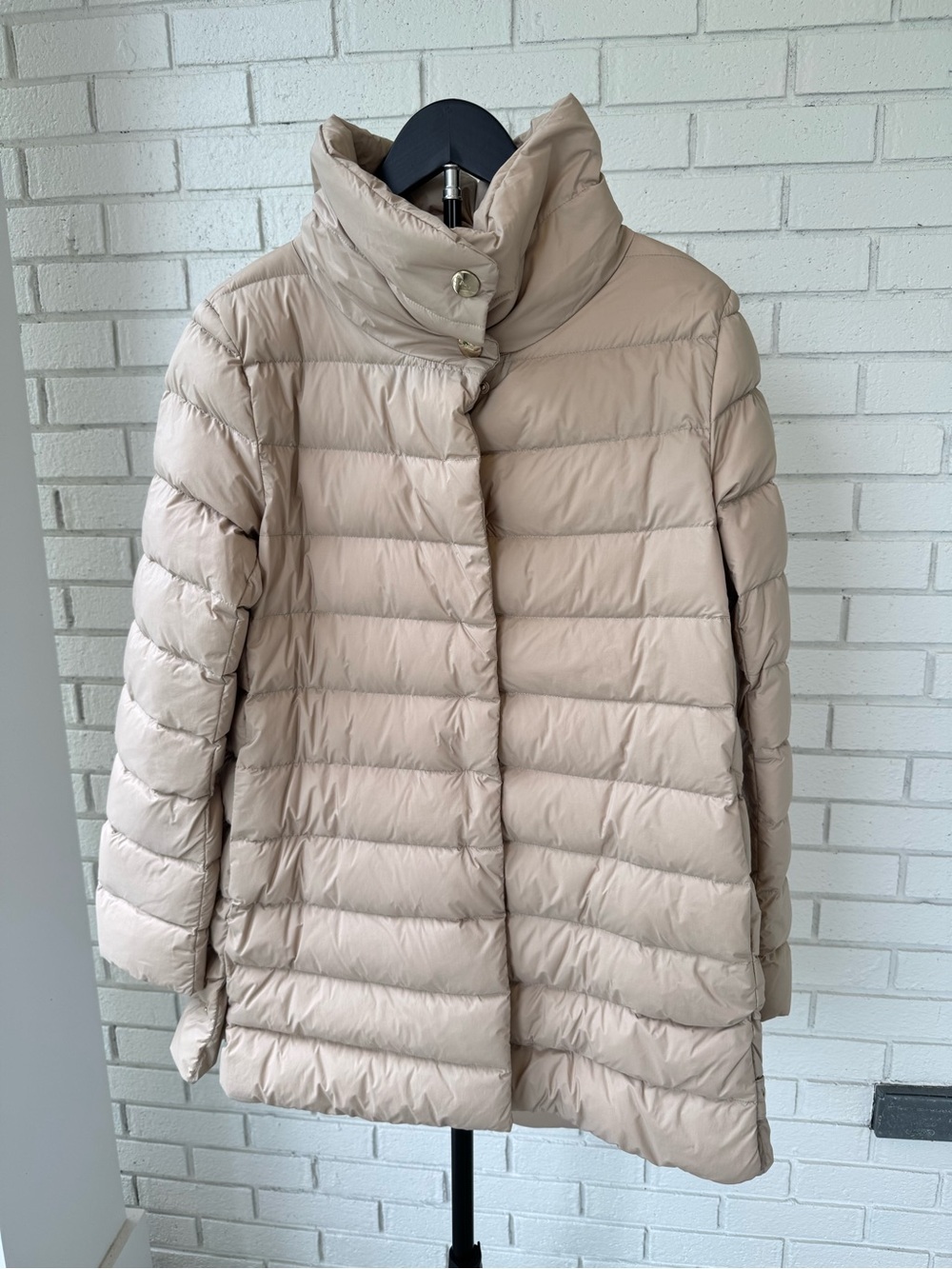 Herno Sand Beige Down Lightweight Puffer Jacket – Size IT 44 / US 6-8